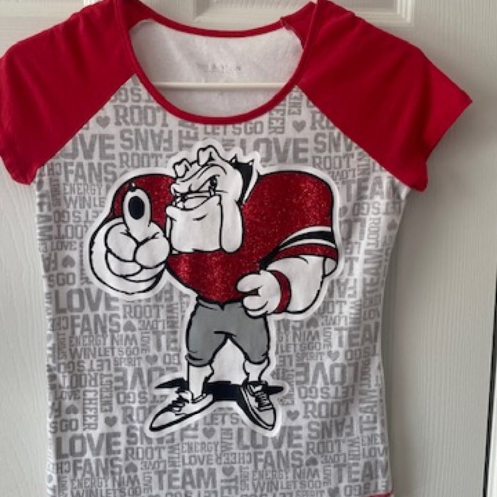5th and ocean Bulldog sparkle tshirt Youth size 12
